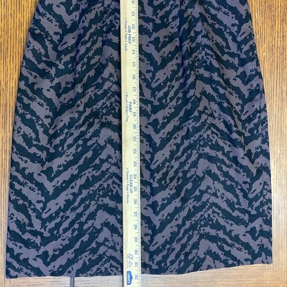 Adrianna Papell M Zebra Animal Print Brown Sleeveless Classic Pleated chest GUC - Picture 5 of 12